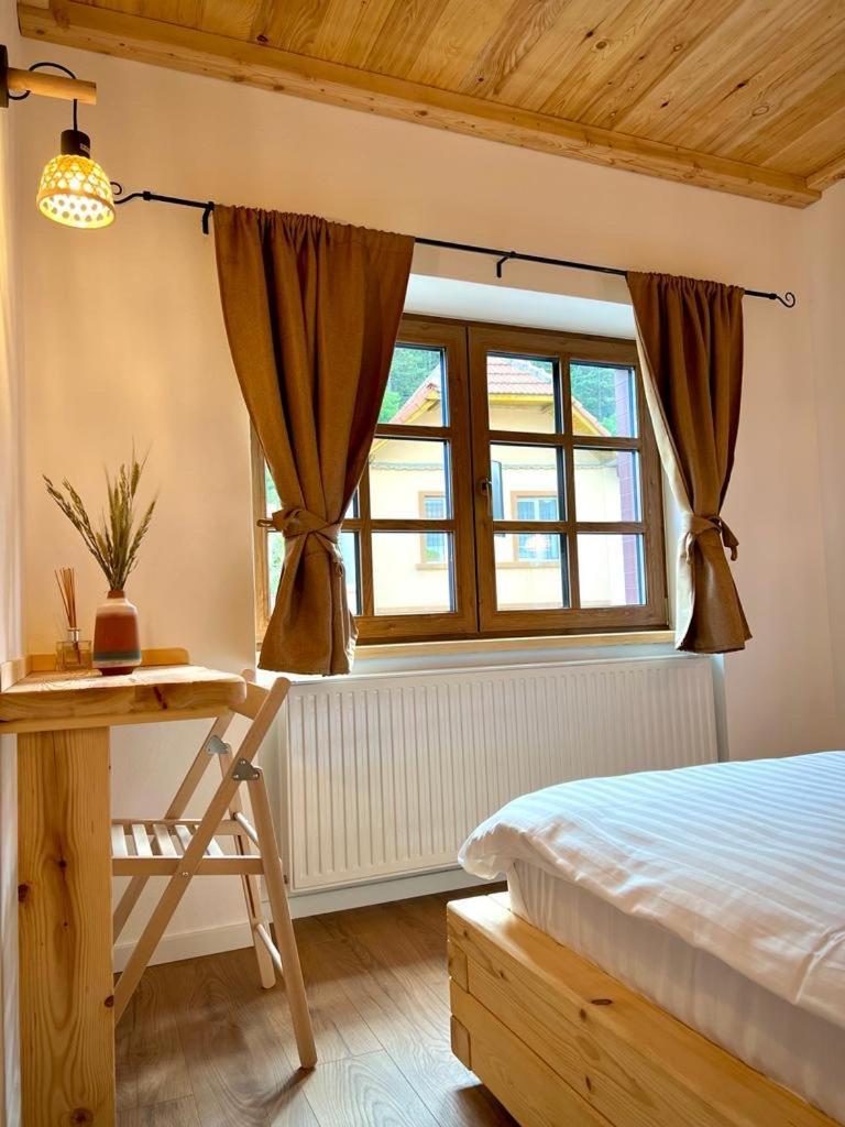 Victoria Gasthaus Rasnov - Charming Vacation House In Rasnov Εξωτερικό φωτογραφία